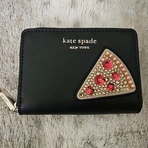 Kate Spade special edition On A Slice pizza wallet